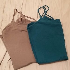 2 tank tops